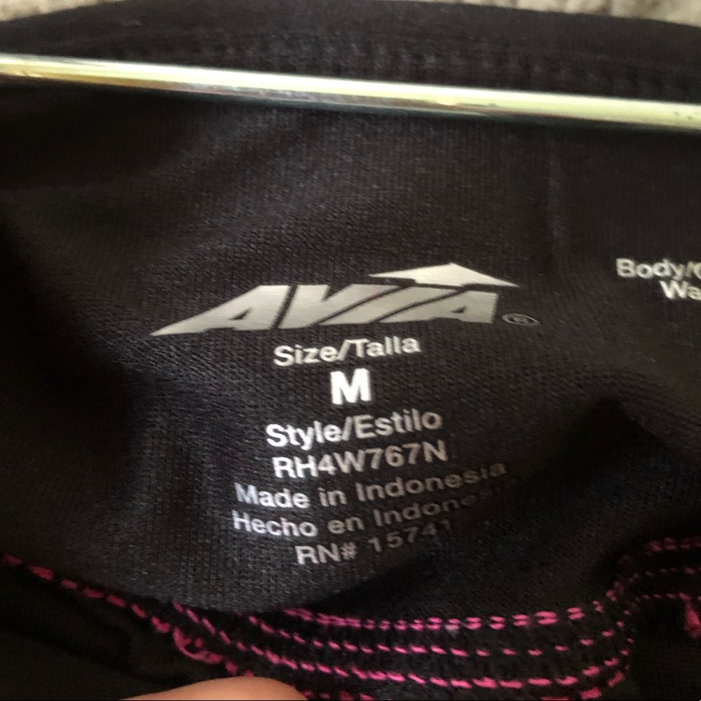 Shorts - Picture 3 of 3